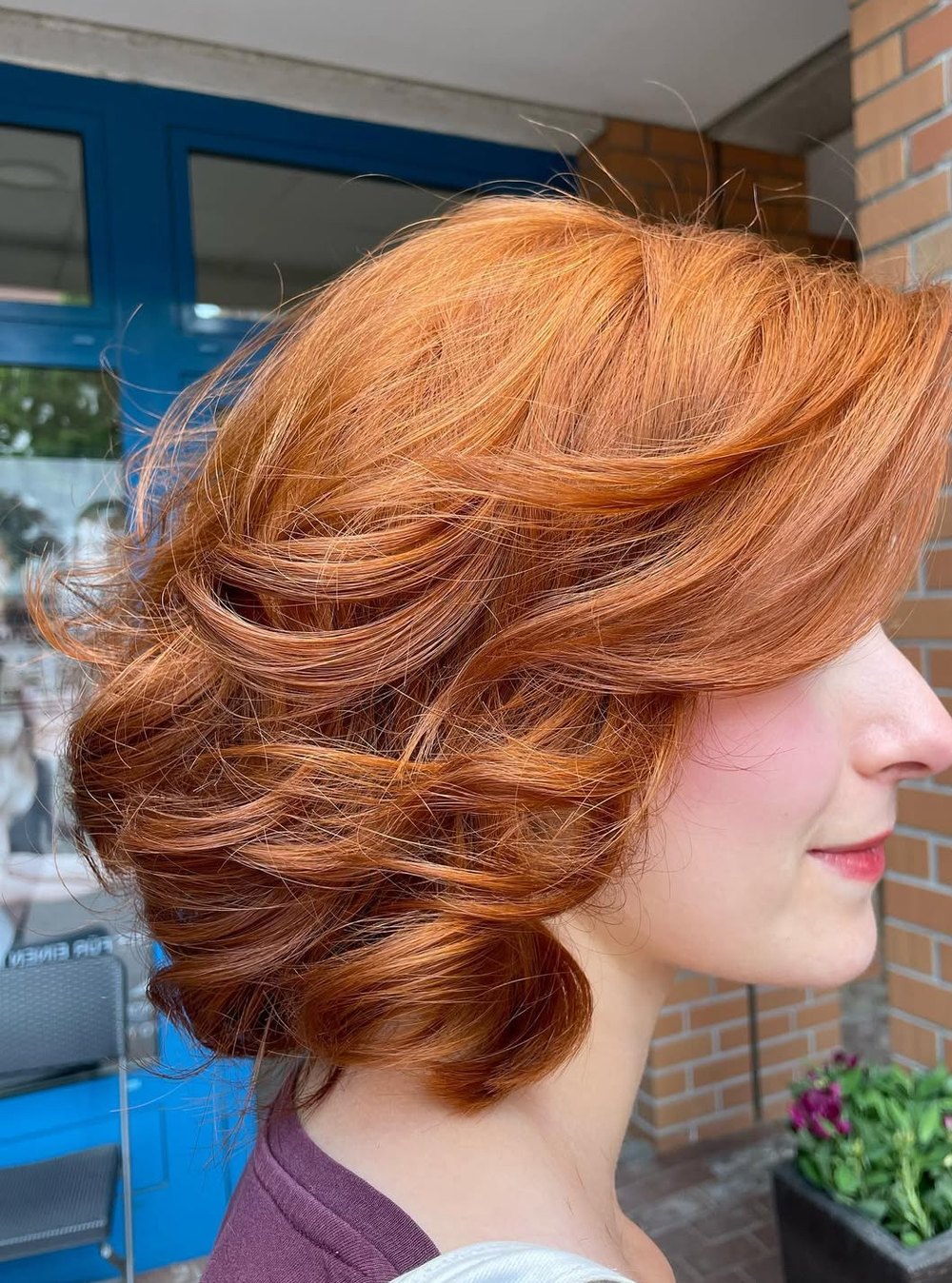 Kupfer-Bob mit Locken