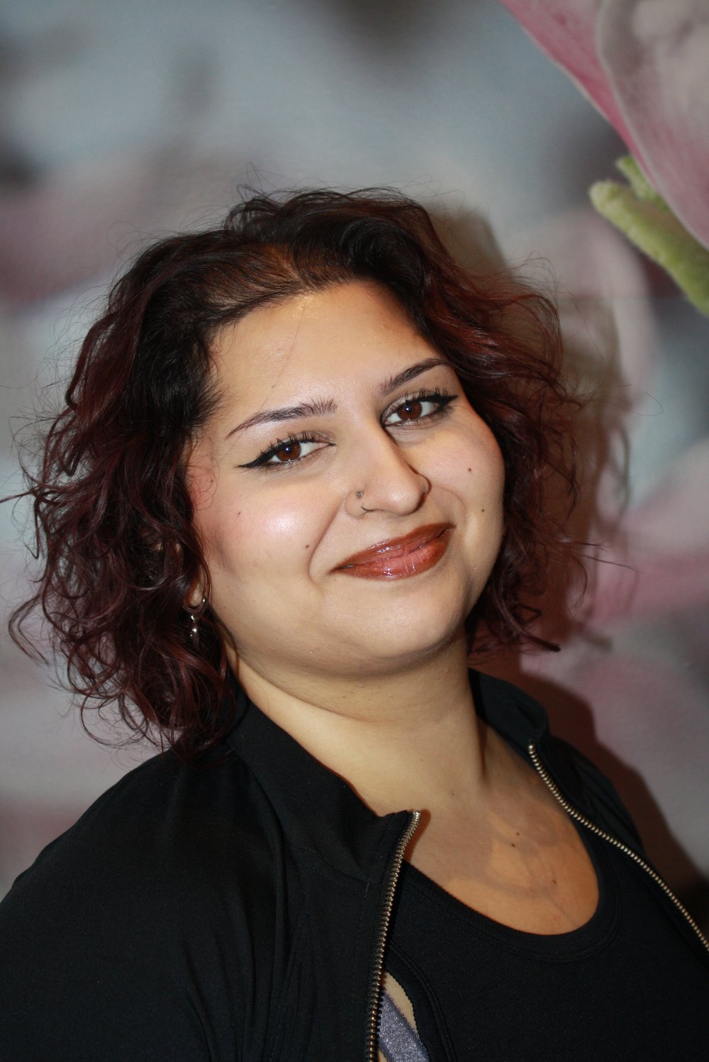 Stefani, Auszubildende